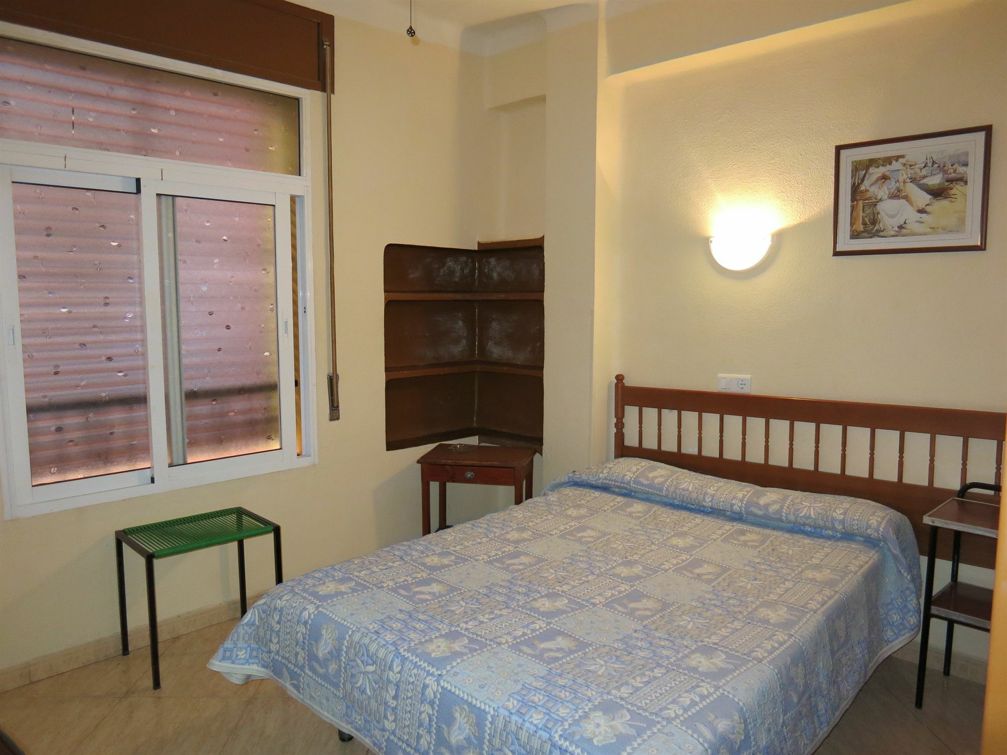 Hostal Guillot ตอร์เรโมลิโนส ภายนอก รูปภาพ